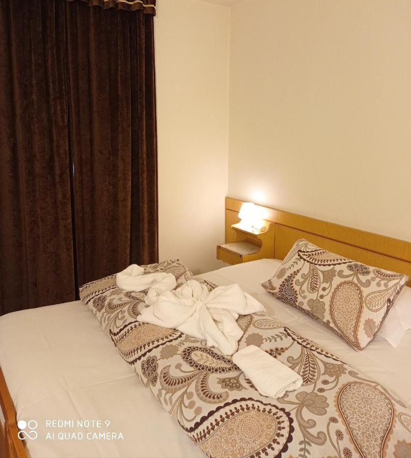 Mini hotel Quincinetto Екстер'єр фото